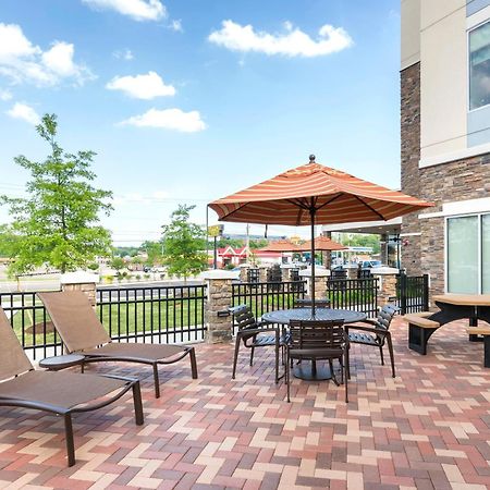 Hyatt Place Canton Lake Cable Екстер'єр фото