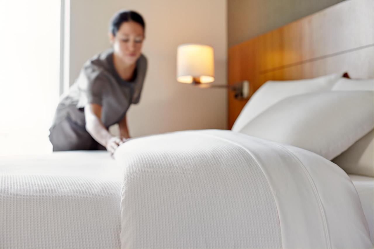 Hyatt Place Canton Lake Cable Екстер'єр фото
