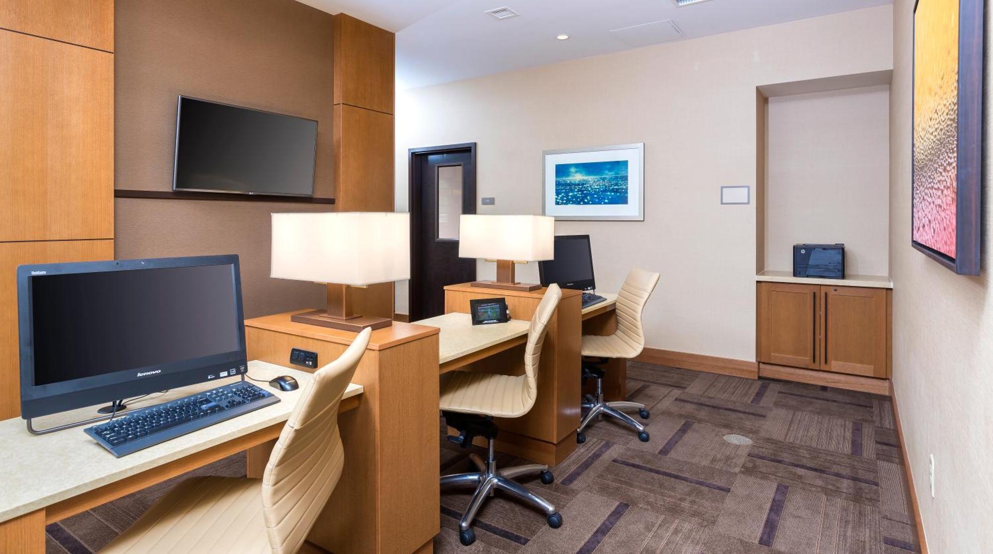 Hyatt Place Canton Lake Cable Екстер'єр фото