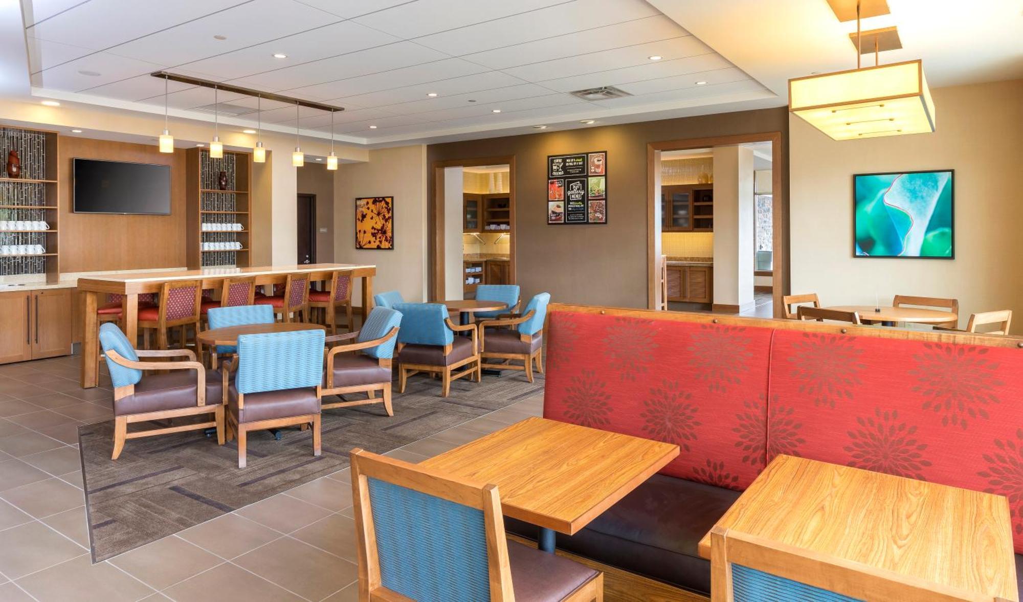 Hyatt Place Canton Lake Cable Екстер'єр фото