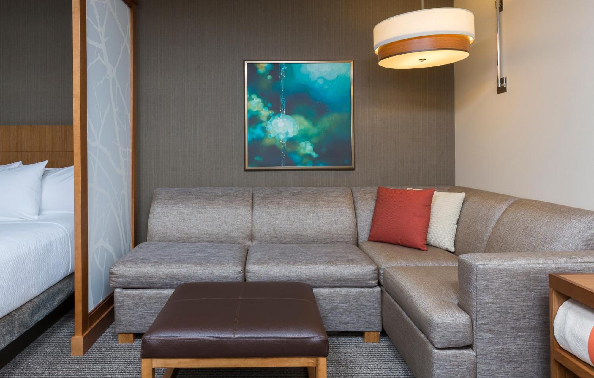 Hyatt Place Canton Lake Cable Екстер'єр фото