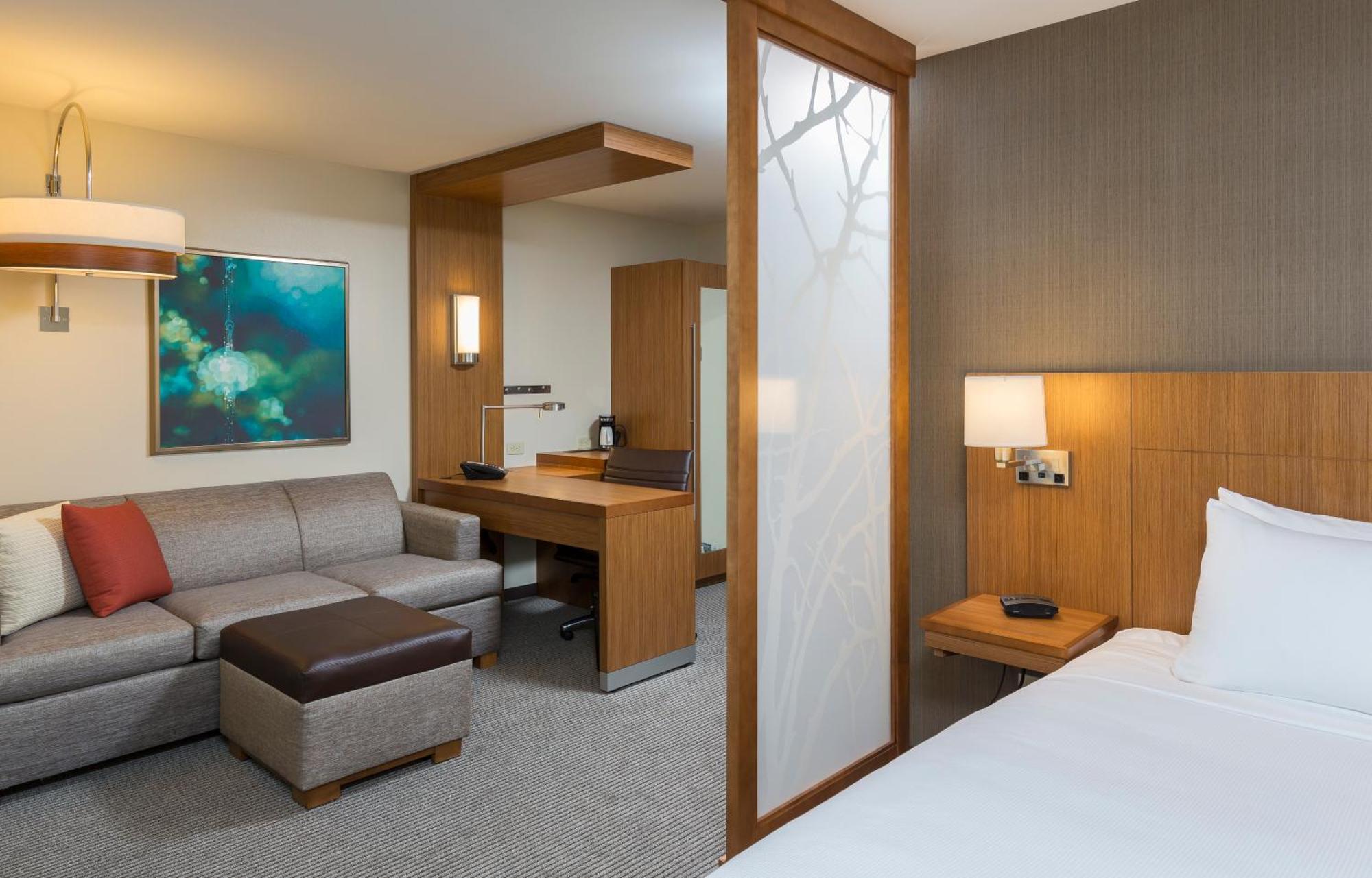 Hyatt Place Canton Lake Cable Екстер'єр фото