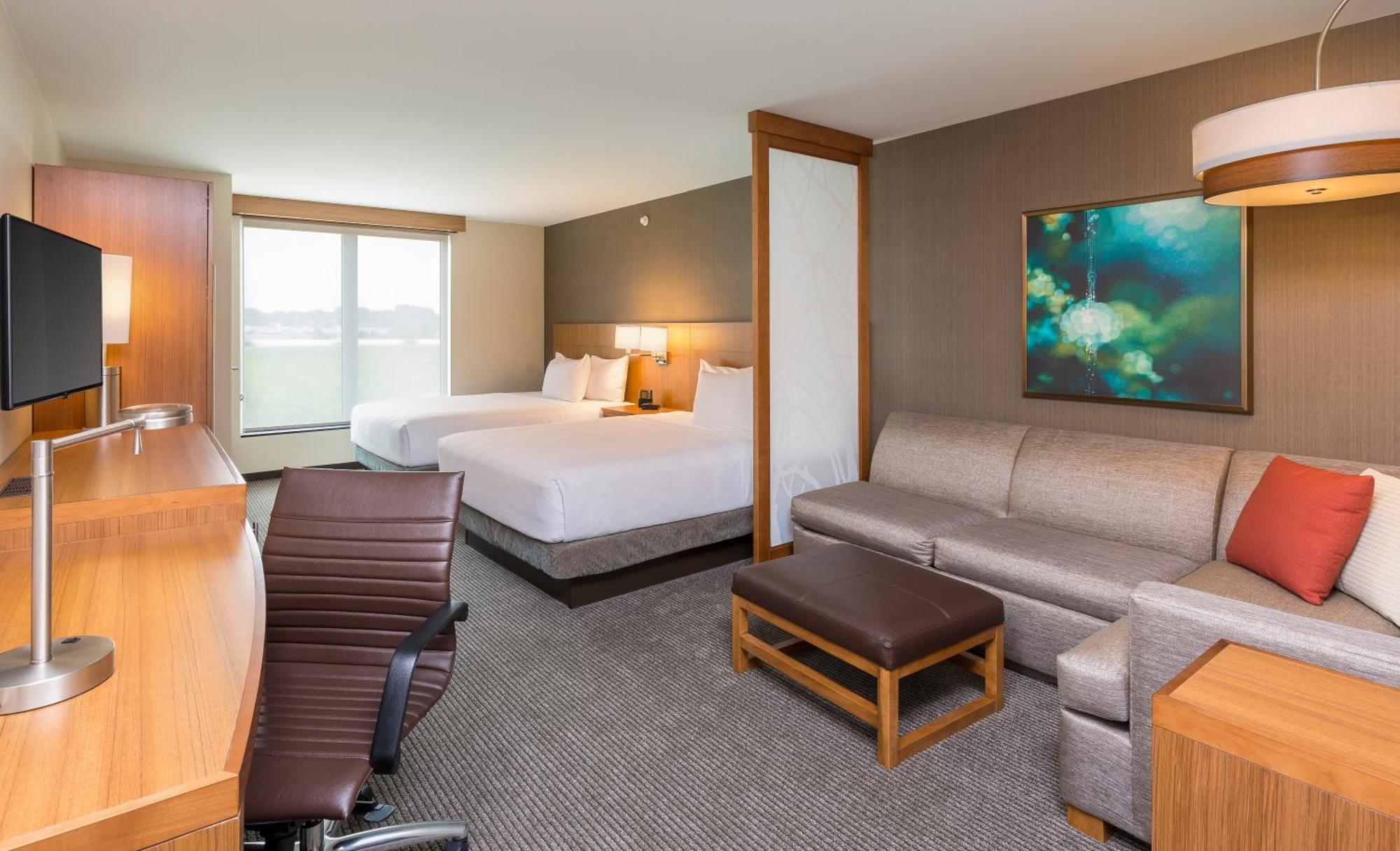 Hyatt Place Canton Lake Cable Екстер'єр фото