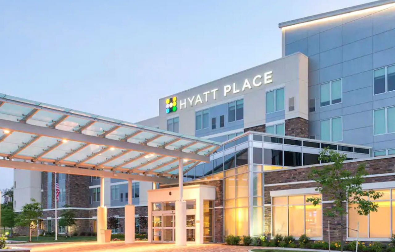 Hyatt Place Canton Lake Cable Екстер'єр фото