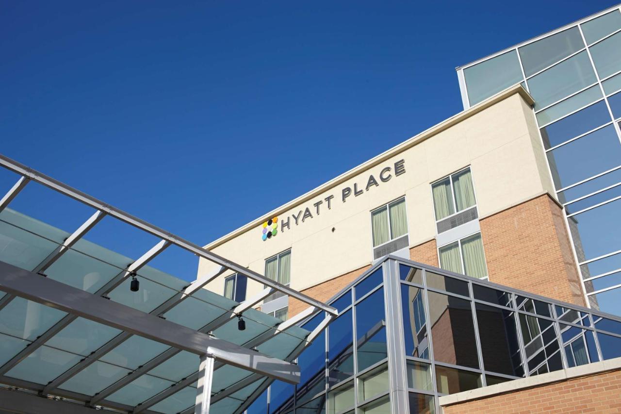 Hyatt Place Canton Lake Cable Екстер'єр фото